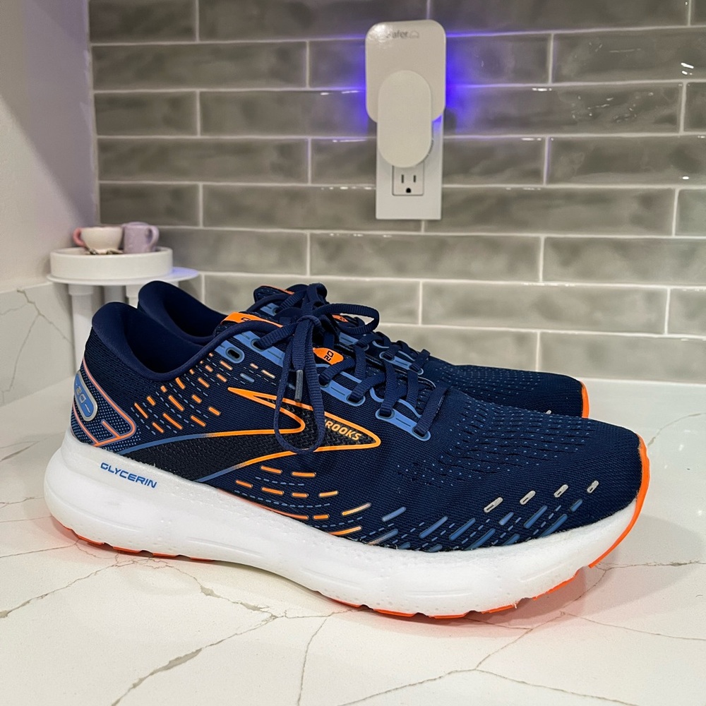 Brooks Glycerin 20 Running Shoes. Men’s Size 13 Color Blue